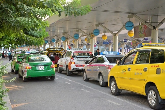 taxi cam my di san bay